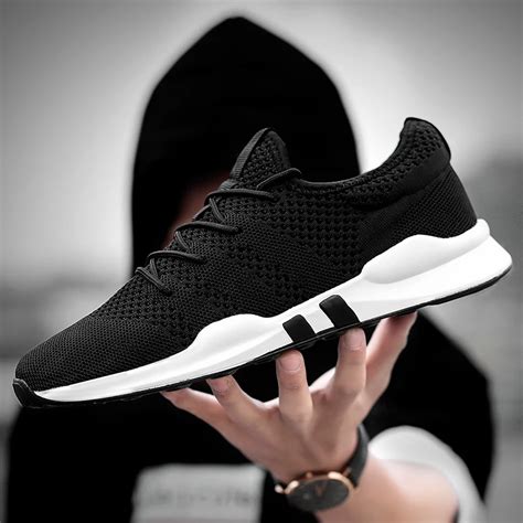 black men's inexpensive athletic sneakers.